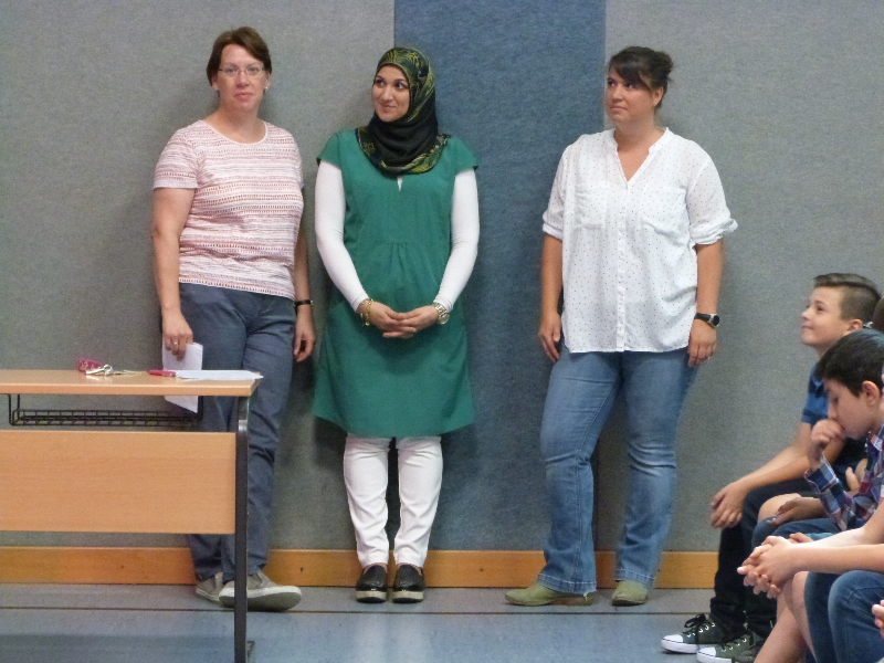 Neuen jungen kennenlernen